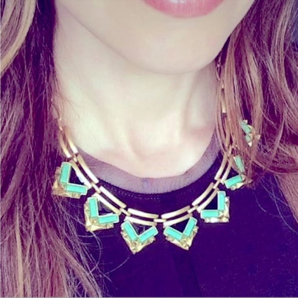 Retired Stella & Dot Zia Necklace- new in box - Picture 2 of 4